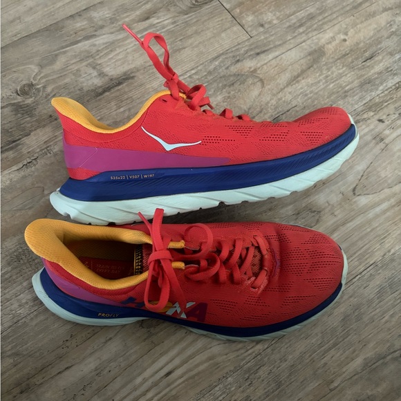 Hoka One Running Shoes - Picture 4 of 14